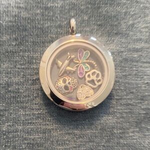 Oragami Owl locket with five charms